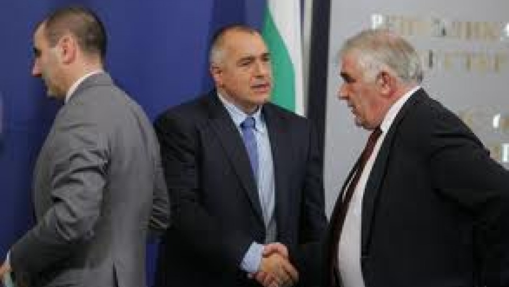 Ваньо Танов "покрил" докладна за незаконно производство на чист спирт Ваньо Танов "покрил" докладна за незаконно производство на чист спирт