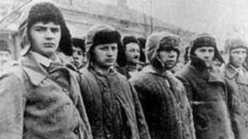 &quot;Животът отново се спука по шевовете&quot; – кримски българи за  насилствената депортация през 1944 година | Glasove.com
