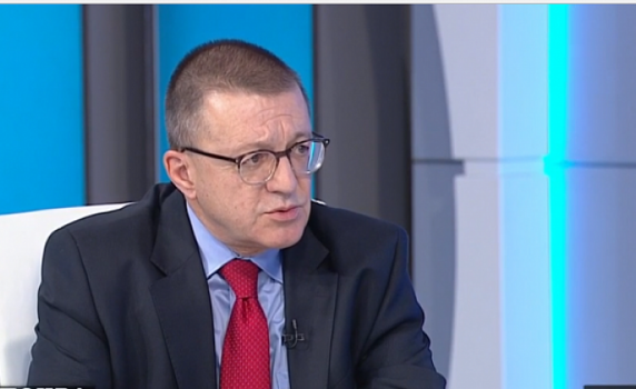 Бойко Ноев за изтребителите: Честолюбието не може да стои над интересите на държавата
