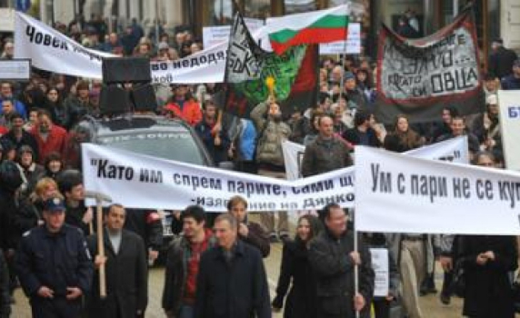 Филмови дейци: Чувстваме се като емигранти в собствената си чалгализирана страна