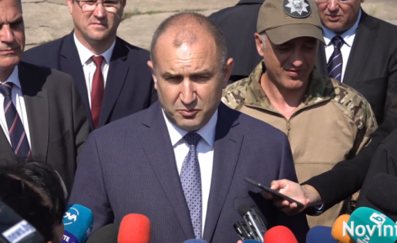 Радев: Записът на Борисов показва арогантност и порочно управление. Експертизата му е задължителна