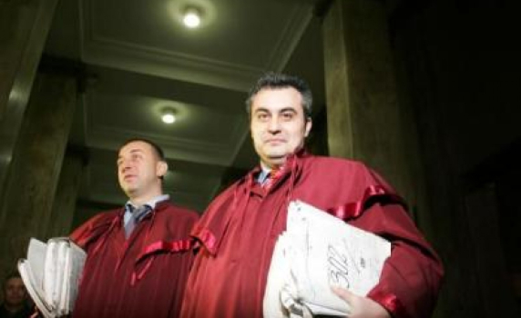 Делото срещу "Наглите" стартира отново с прокуроски гаф