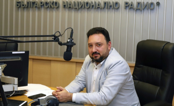 СЕМ поиска оставката на директора на БНР, той отказва да я подаде