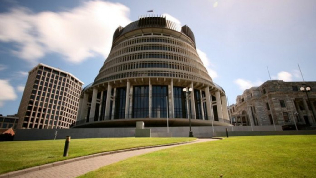 Нова Зеландия премахва всички позовавания на Иисус от парламентарната молитва
