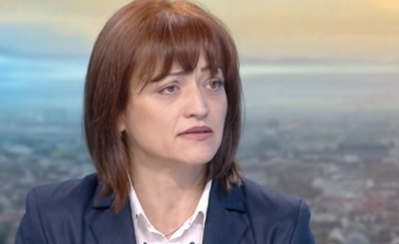 Адвокат: Министър Петкова излъга Томислав Дончев за газа, сега лъже всички за "Белене"