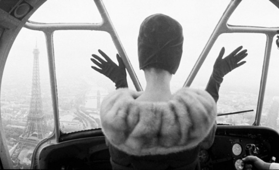 Норман Паркинсън – ексцентрикът, който вдъхна живот на модната фотография  