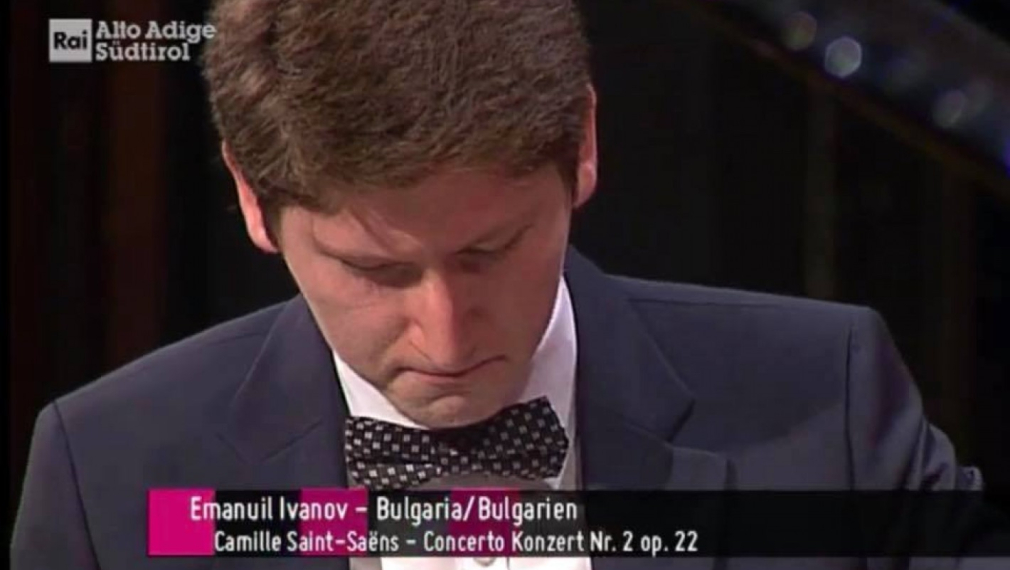 Емануил Иванов е големият победител в Международния конкурс за пианисти "Феручо Бузони" 
