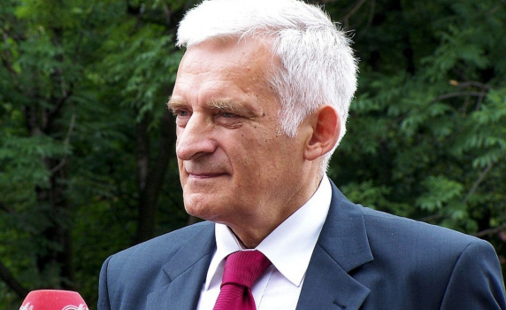 Йежи Бузек оглави Европарламента