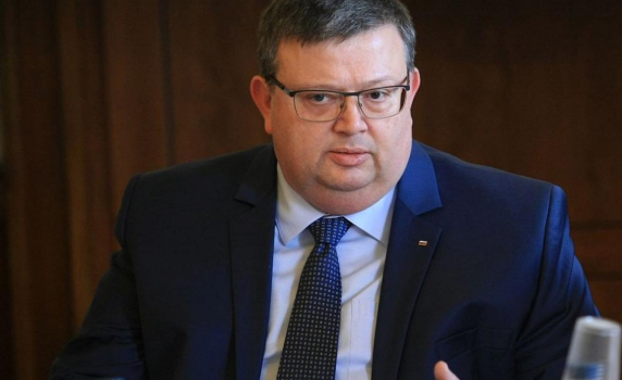 Цацаров обясни на австралийския посланик защо обжалва освобождаването на Полфрийман