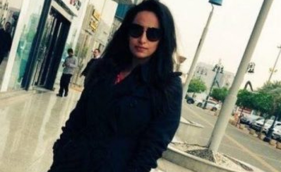 Искат смърт за жена, публикувала снимка без хиджаб