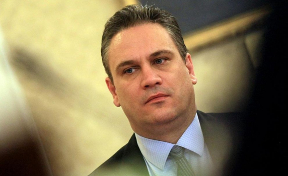  Българи във Валенсия: За какво ни е прокурор за консул