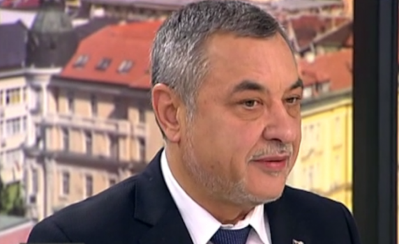 Симеонов: Не правим сделки, имаме програма