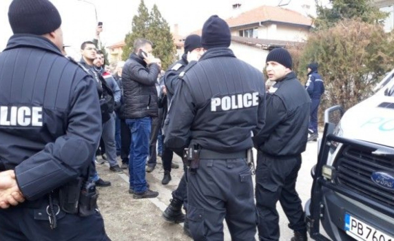 Войводино на протест срещу условните присъди на ромите, пребили командос