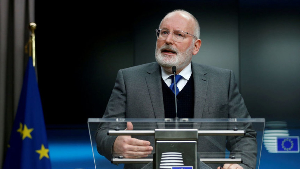 "Ел Паис": Тимерманс става председател на Еврокомисията, Вебер ще е шеф на Европарламента