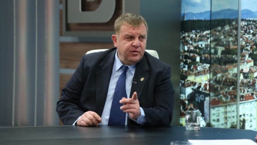 Каракачанов: Българските политици извършиха престъпление към българската армия