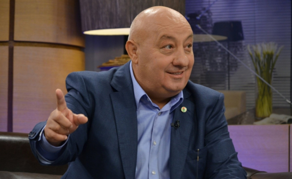 Социалистът милионер Гергов е получил скъп подарък от правителството
