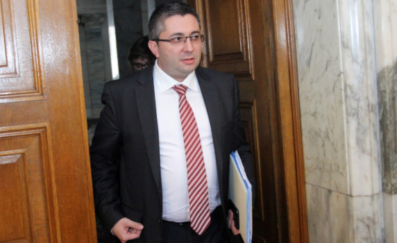 Николай Нанков: 300 млн. лв. от винетки отиват за пътища
