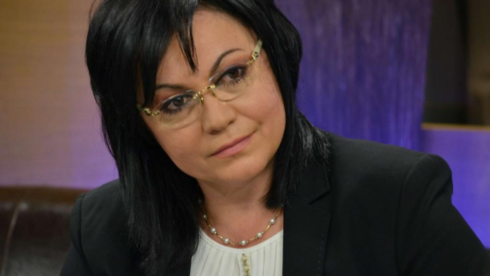 Нинова: В държавата на управляващите има спокойствие, а в истинската - протести