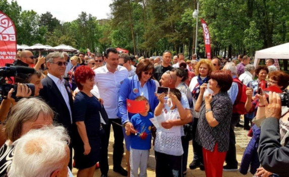Нинова: Искаме европейски австрийски морален стандарт, а не ГЕРБ-ерски