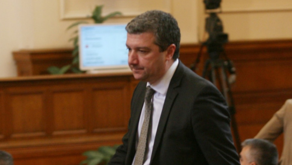 Драгомир Стойнев: Кризата с водата, въздуха и боклука е резултат от управлението на ГЕРБ