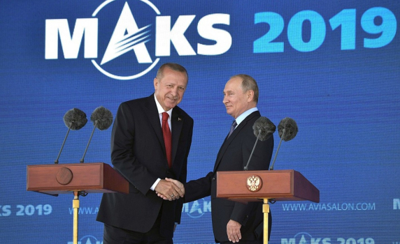 Путин: Преди края на годината по „Турски поток“ ще потече газ към Турция