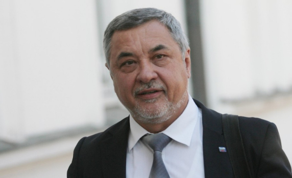 Валери Симеонов: Отношението към Русия ни разделя с "Атака"