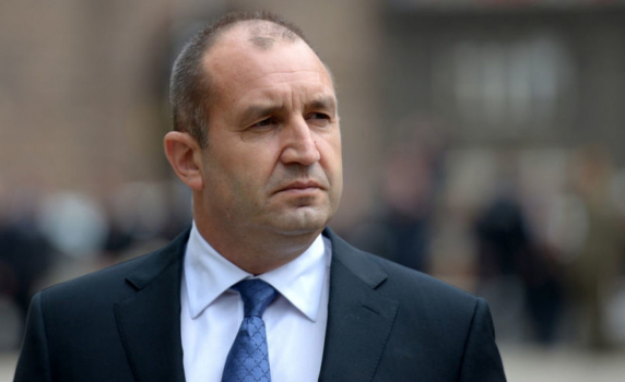 Румен Радев: Правителството показа характер като избра темата Западни Балкани 