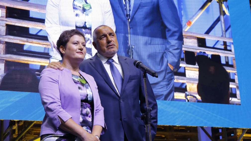 Борисов: Асфалтът вече се превръща в работни места