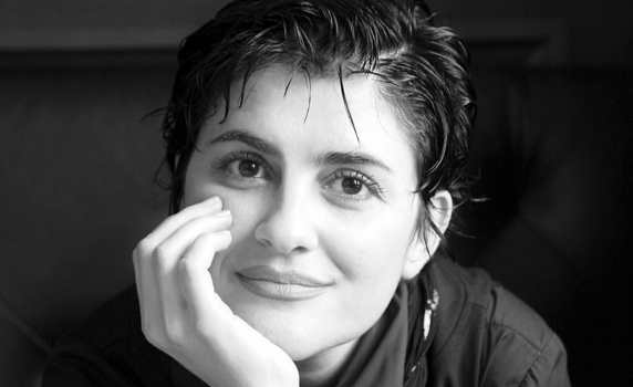 Калина Андролова: На 22 декември в 12 часа, пред БНР. Бъдете смели и елате! 
