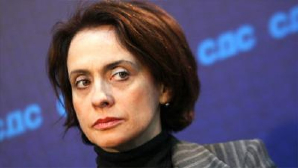 Надежда Нейнски: ДПС отново получи право да говори за национални приоритети, а доскоро се сочеше като партия на корупцията Надежда Нейнски: ДПС отново получи право да говори за национални приоритети, а доскоро се сочеше като партия на корупцията