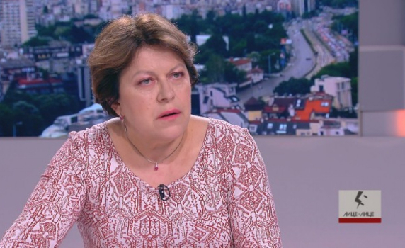 Дончева: Не очаквайте реформи от Цецка Цачева и Екатерина Захариева