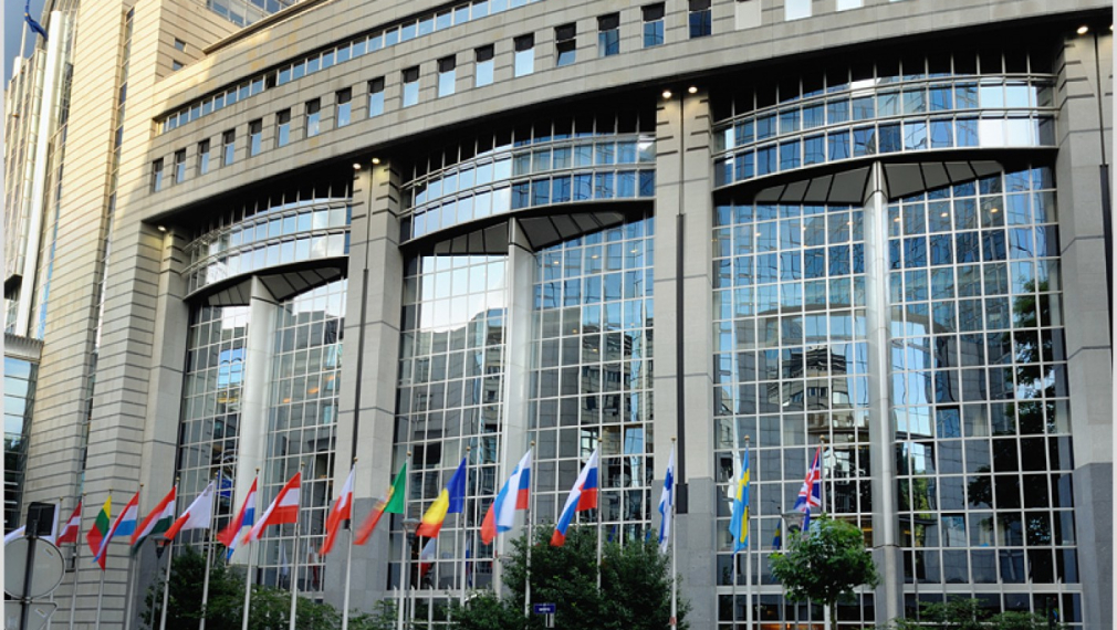  ЕП подкрепи отпадането на мониторинга над България