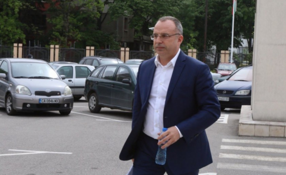 Порожанов: Ще подам оставка, когато премиерът прецени