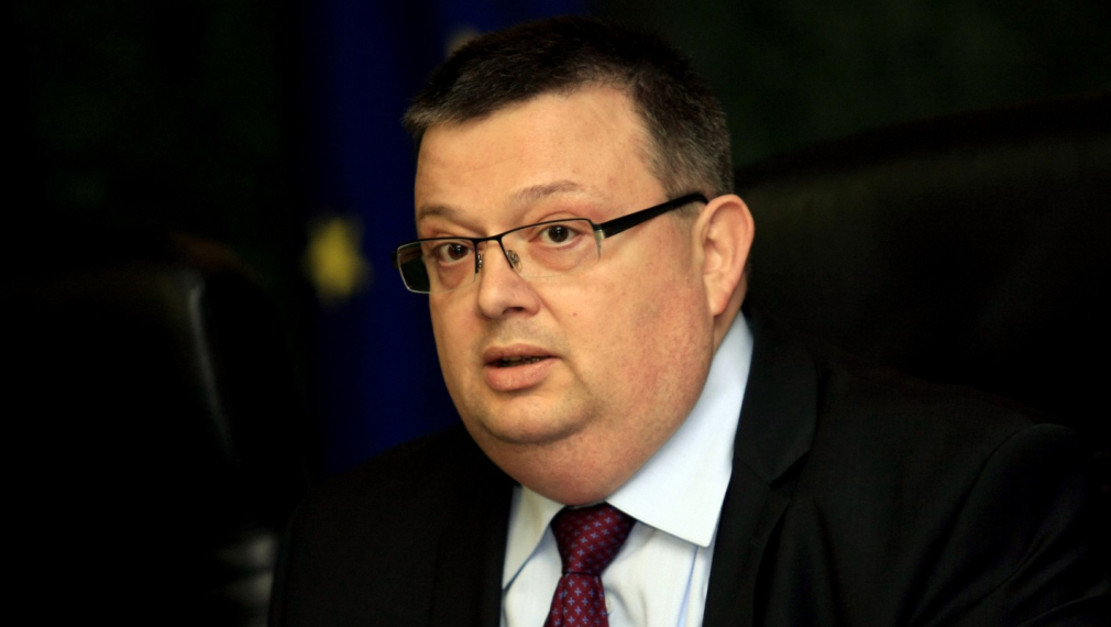 Цацаров: Срещата в ЦУМ не е тайна, нито нерегламентирана