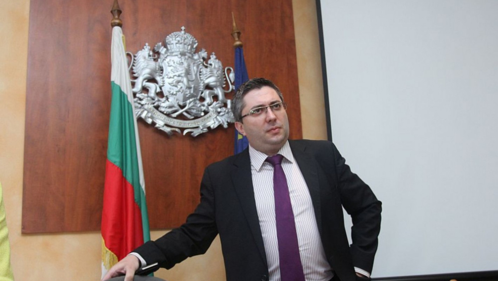 Министър Нанков: Да не сатанизираме ВиК дружествата