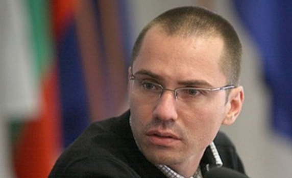 Неграмотните журналистически упражнения за пакет "Мобилност"