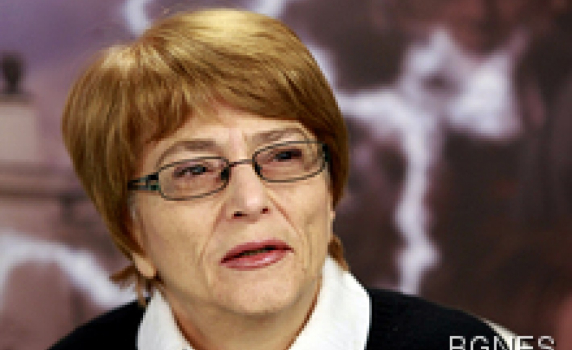 К. Червенкова: Дискусията на Плевнелиев за медиите бе тъжна картина
