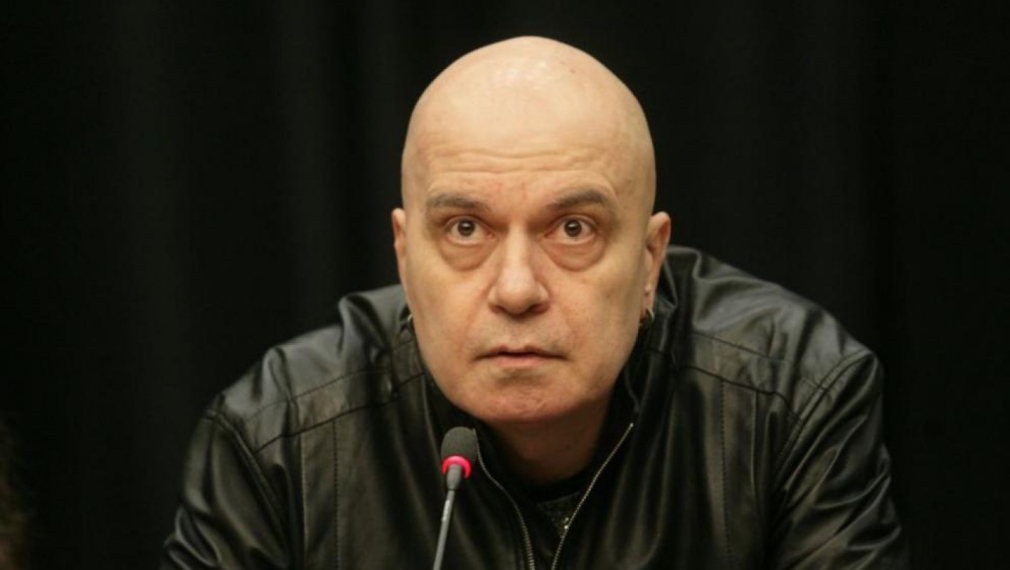 Съдът отказа да регистрира партията на Слави Трифонов 