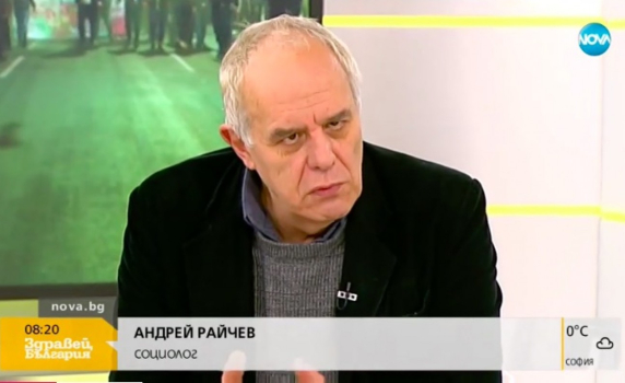 Андрей Райчев: Покупката на Цветанов „мирише“ отвсякъде, мисли, че ще управлява вечно