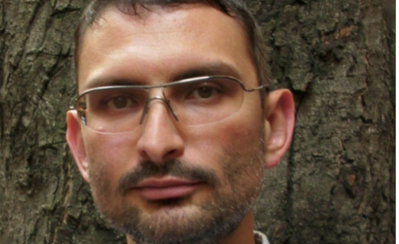 Правата на сексуалните малцинства и безправието на бедните мнозинства