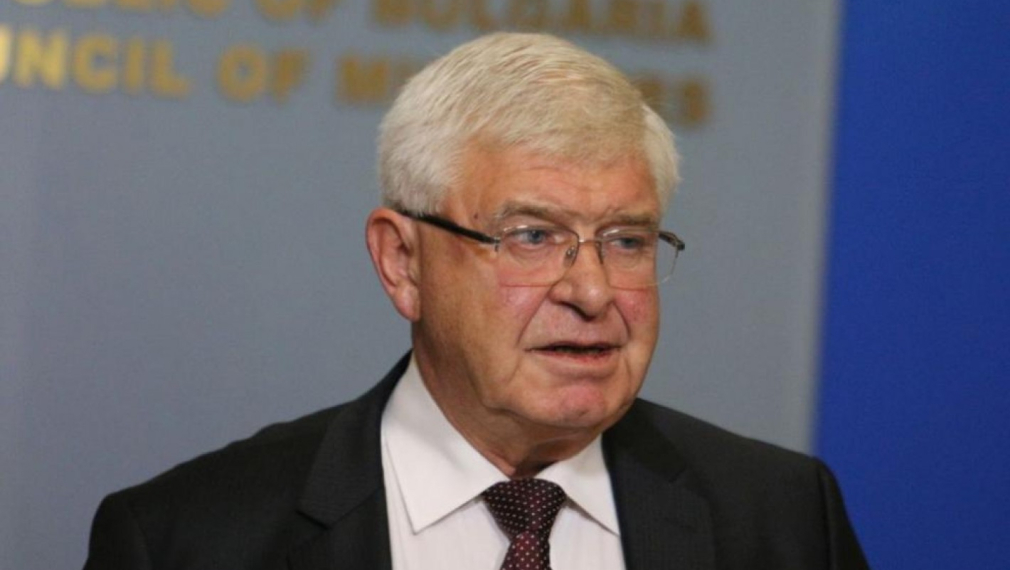 Кирил Ананиев подписа договор за изграждане на Детска болница в София