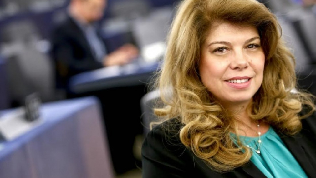 Йотова: Европа на няколко скорости не е проект, а резултат от грешна политика