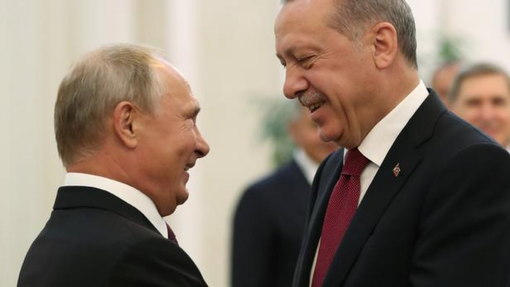 Путин покани Ердоган в Русия "в следващите дни" 