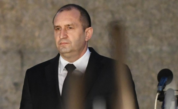 Румен Радев: Днешната българска политика е печалното отрицание на кредото на Апостола