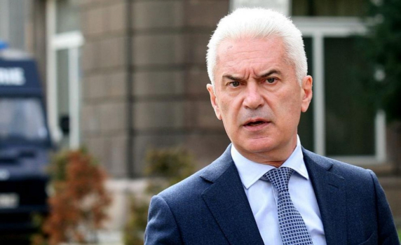 Сидеров поиска оставката на Валери Симеонов