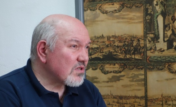 Александър Маринов: Бомбата на неравенството ще гръмне всеки момент 
