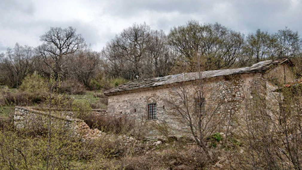 Параклисът "Св. Кирик" – останките на забравата   