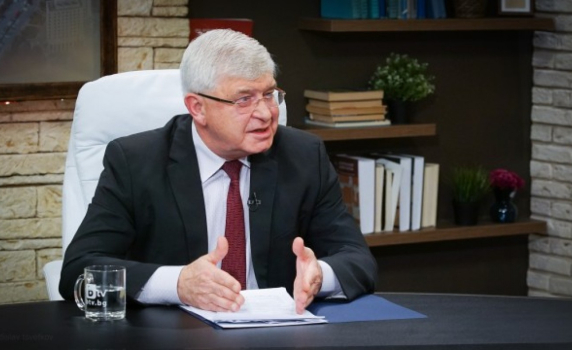 Ананиев: Пари на болниците не се опрощават