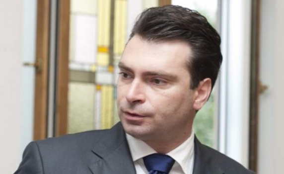 Паргов: Предсрочни избори най-късно до пролетта