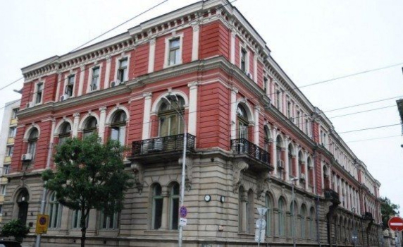 Кредиторите обявиха за продан централата на БДЖ